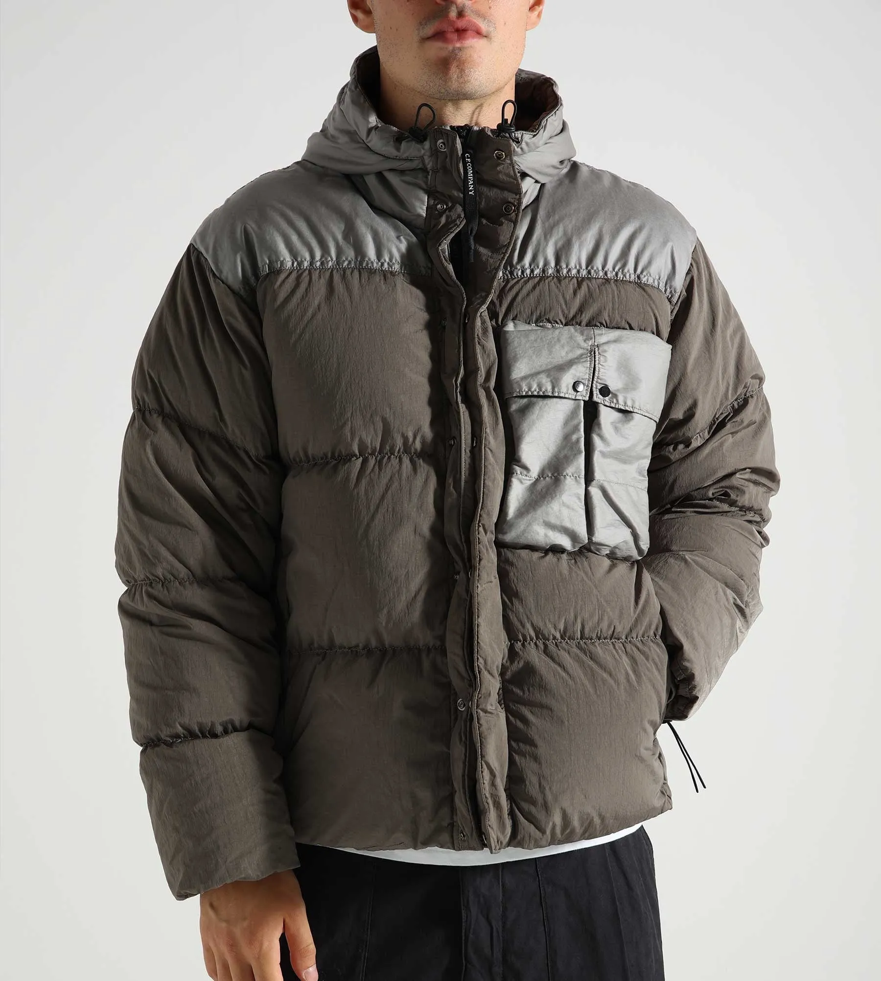 C.P. COMPANY ECO CHROMER MIXED GOGGLE DOWN JACKET WALNUT