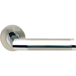 INTERSTEEL Gatdeel links 1685 Nicol op rond rozet 7mm nokken chroom/nikkel mat