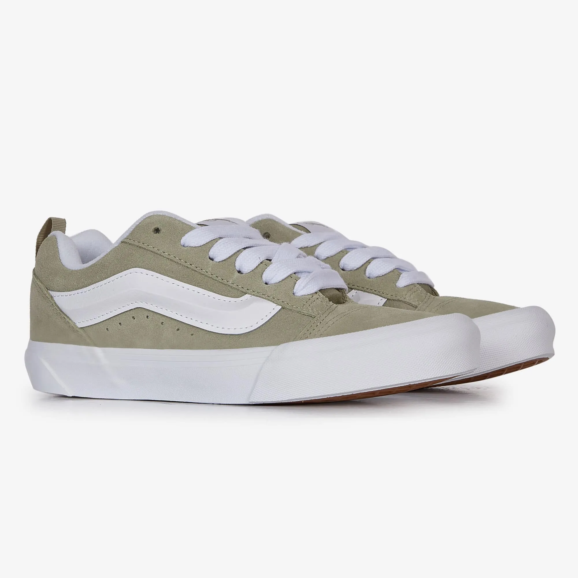 VANS KNU SKOOL